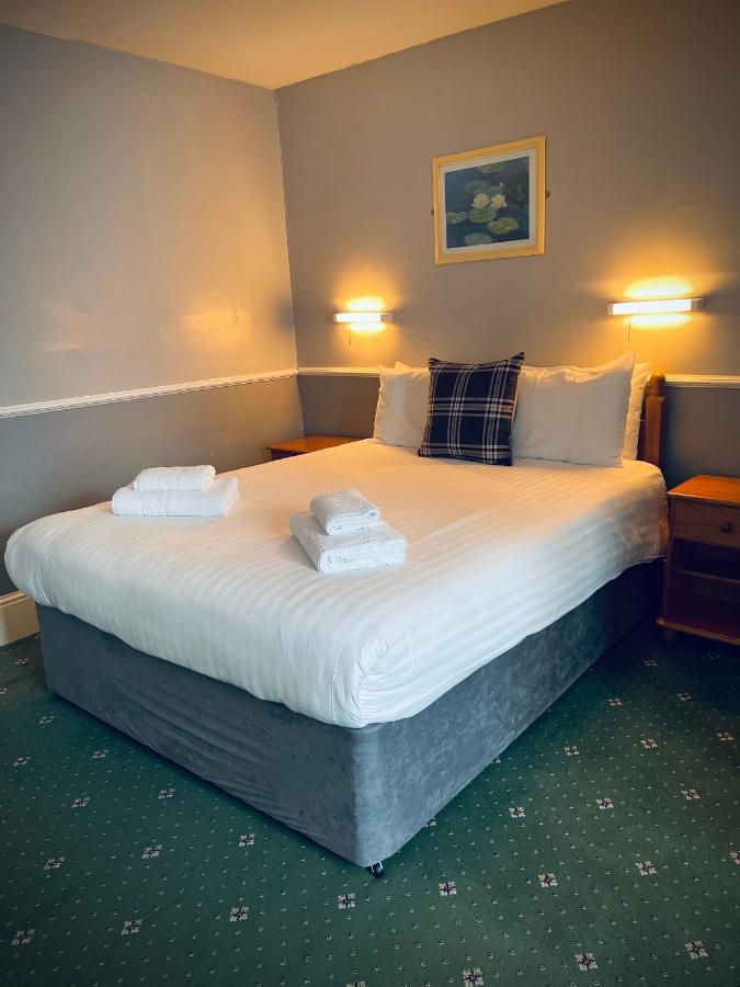 Palm Court B&B Ильфракомб Экстерьер фото